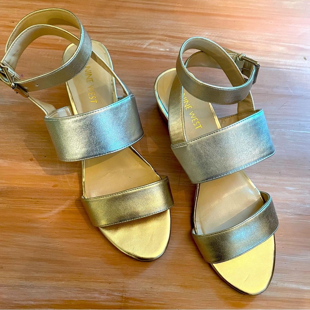 NINE WEST Gold and Silver 2” Wedge Slingback Wrap Sandals! Good condition 8
